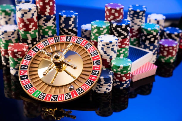 aneka AduQ table interface showing live dealer, player seats, and betting controls
